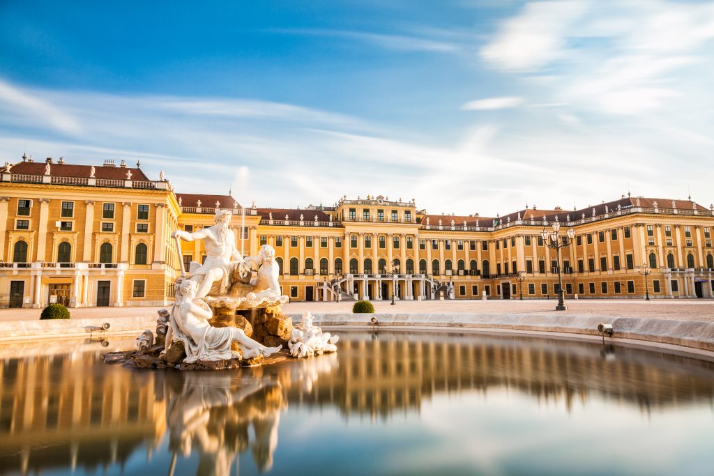 An image of Schonbrunn palace in Vienna, Austria